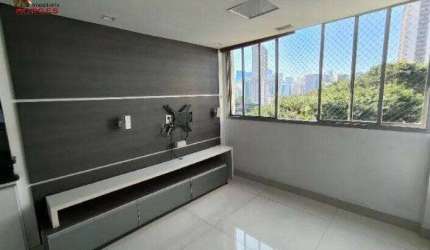 REFORMADO PRÓX. À BERRINI COM 2 DORM, 2 BANHEIROS, PISO PORCELANATO.