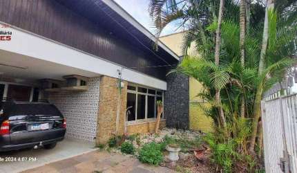 CASA TÉRREA 400M² - 3 DORITÓRIOS (2 SUÍTES) VENDA NO BROOKLIN.