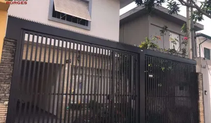 PX.METRO-EXCELENTE SOBRADO-COM OU RESIDENCIAL-QUINTAL-JARDIM-3 GARAGENS