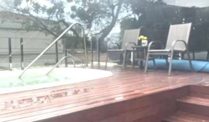 ESPETACULAR SOBRADO c/ 375m², 3 SUITES, 3 VAGAS, AR COND - INDIANOPOLIS
