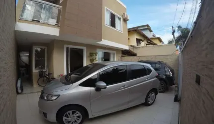 Casa à venda, 124 m² por R$ 650.000,00 - Ouro Verde - Rio das Ostras/RJ