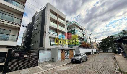Apartamento com 3 dormitórios para alugar, 70 m² por R$ 3.260,83/mês - Costazul - Rio das Ostras/RJ