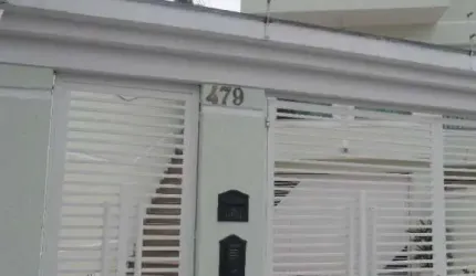 Casa com 3 quartos à venda na Rua Mata Redonda, 479, Vila Nivi, São Paulo por R$ 749.000