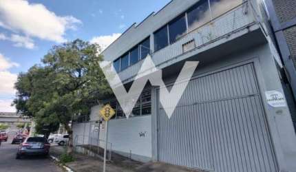 Prédio para alugar no Pátria Nova, Novo Hamburgo  por R$ 7.800