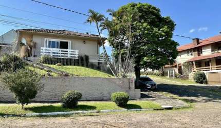 Casa com 4 quartos à venda no Ideal, Novo Hamburgo  por R$ 970.000