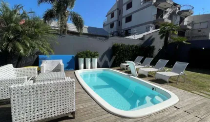 Casa com 3 quartos à venda no Jardim Mauá, Novo Hamburgo  por R$ 1.755.000