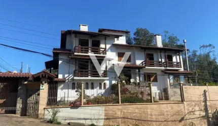 Casa com 4 quartos para alugar na Vila Nova, Novo Hamburgo  por R$ 5.850