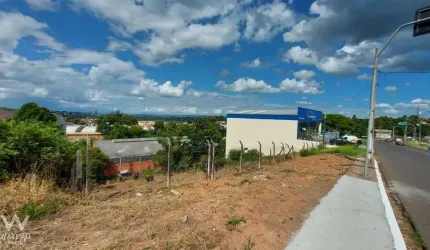 Terreno à venda no Canudos, Novo Hamburgo  por R$ 298.000