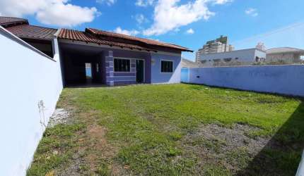 Casa para Venda em Balneário Piçarras, Itacolomi, 3 dormitórios, 1 suíte, 3 banheiros, 2 vagas