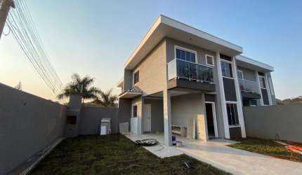 Casa com 3 quartos à venda na Rua Rio do Sul, 2200, Campo Comprido, Curitiba por R$ 630.000