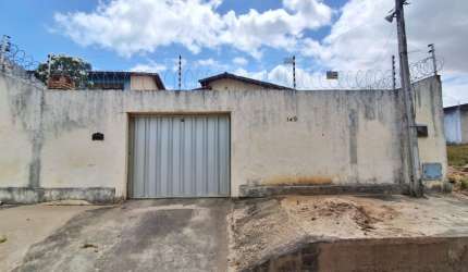 Casa com 03 quartos em Iparana - Caucaia, CE