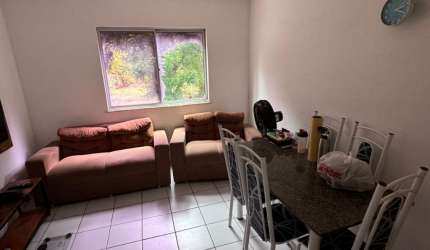 VENDE- SE APATAMENTO COM 02 QUARTOS!!!
