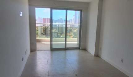 VENDE- SE APTO DE 03 QUARTOS NO MEIRELES, ÓTIMA LOCALIZAÇÃO!!!!