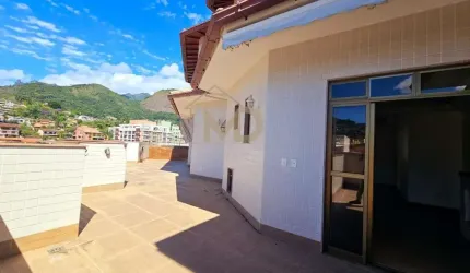 Cobertura para Venda em Teresópolis, Agriões, 5 dormitórios, 4 suítes, 6 banheiros, 2 vagas