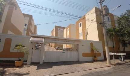 Apartamento com 3 dormitórios para alugar, 95 m² por R$ 1.462,80/mês - Parque das Nações - São João