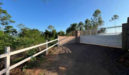 Sítio à Venda em Condomínio - Estância Velha RS divisa com Portão Rs