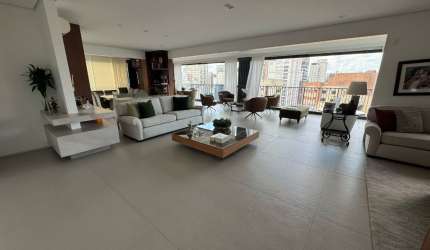 Apartamento Maravilhoso com 363M² em Moema - 4 Suites - 5 vagas