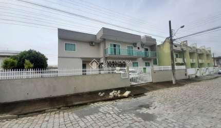 Casa com 3 quartos à venda na Rua José da Costa Flores, 311, Centro, Balneário Piçarras, 100 m2 por R$ 1.500.000