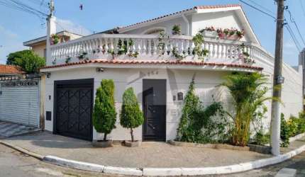 Sobrado com 4 dormitórios - venda por R$ 900.000,00 - Vila Isa - São Paulo/SP - SO0210