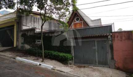 Sobrado com 3 dormitórios à venda por R$ 850.000,00 - Parque das Árvores - São Paulo/SP - SO0166