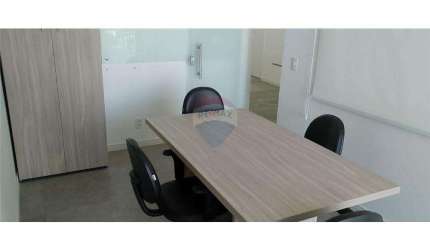 Excelente conjunto Comercia Plug And Play  130 m Mobiliado com 2 vagas!