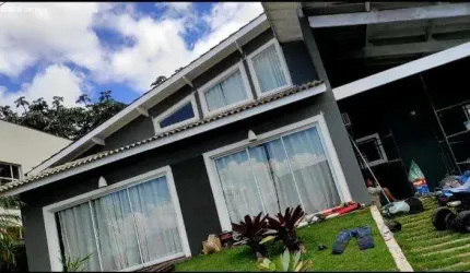Casa em Condomínio para Venda em Arujá, Condominio Hills III, 5 dormitórios, 3 suítes, 3 banheiros, 4 vagas