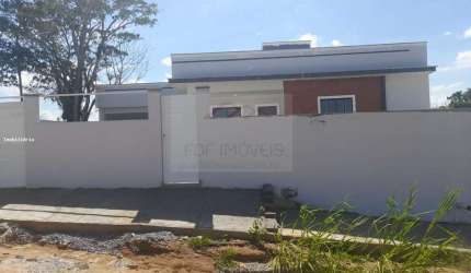 Casa para Venda em Saquarema, Jardim, 2 dormitórios, 1 suíte, 2 banheiros, 2 vagas
