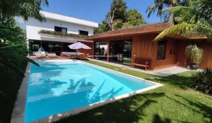 Exclusividade na Praia de Paúba - 05 Suites lindas - Piscina e Espaço gourmet Maravilhoso