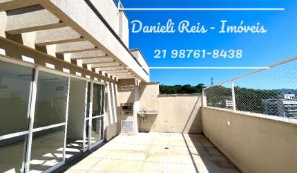 Cobertura Duplex, 4 qts, 5 banheiros, piscina e 2 vagas.