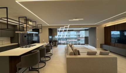 Lindo apartamento totalmente mobiliado no Level Alphaville