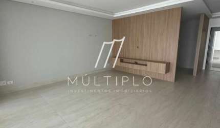Lindo apartamento para locação em rua sem saída de Alphaville com 3 amplas suítes
