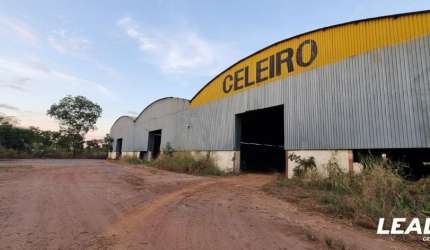 Alugo - Armazém de 6600m² no distrito da Praia Grande em Várzea Grande MT