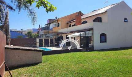 PORTO NOBRE vende casa com terreno lateral, no Jardim Planalto