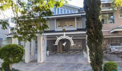 Porto Nobre vende  excelente casa com 4 dormitórios no Jardim Planalto