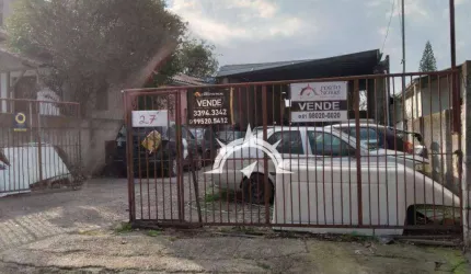 Terreno á venda medindo 10x54 m² com casa de alvenaria 80 m² na Protásio Alves