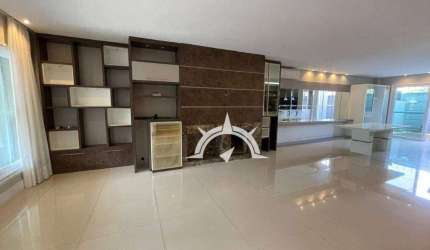 CASA EM CONDOMÍNIO FECHADO