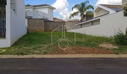 Terreno Dentro de Condomínio em Marília