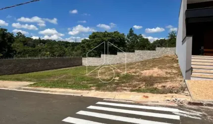 Terreno Dentro de Condomínio em Marília