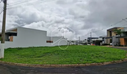 Terreno Dentro de Condomínio em Marília