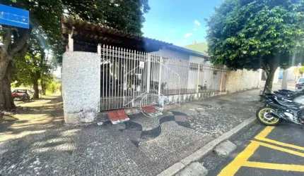 Comercial Casa em Marília