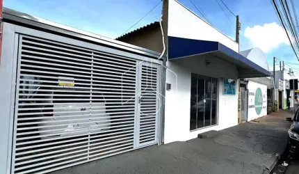 Comercial Casa em Marília
