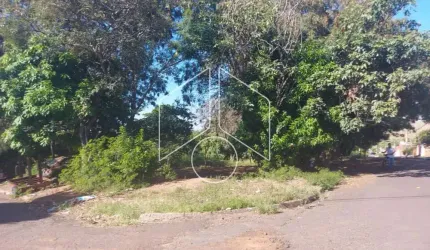 Terreno Área em Marília