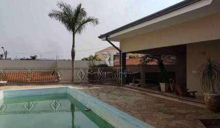 Casa à venda em Jardim Aeroporto - Bauru/SP