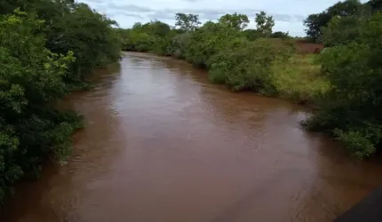 FAZENDA 2.000 HECTARES COM CASA SEDE  EM BANDEIRANTES/MS