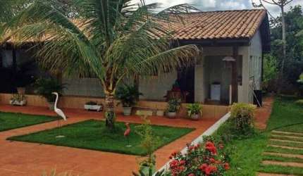 FAZENDA INCRÍVEL EM PRATA/MG