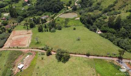 TERRENO EXCELENTE EM CAMANDUCAIA/MG - OPORTUNIDADE ÚNICA!