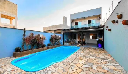 Sobrado totalmente mobiliado com 3 dormitórios à venda, 194 m² por R$ 890.000 - Brejatuba - Guaratuba/PR