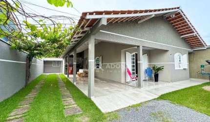 Casa com 4 dormitórios à venda, 140 m² por R$ 700.000,00 - Cohapar - Guaratuba/PR