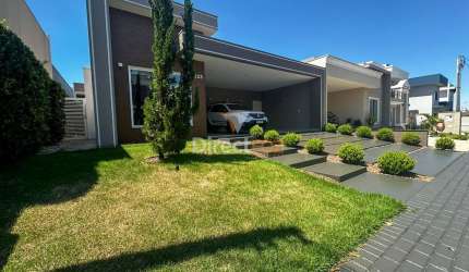 Casa em condomínio fechado com 3 quartos à venda na Javier Koelbel, 1275, Jardim Eliza II, Foz do Iguaçu por R$ 1.290.000