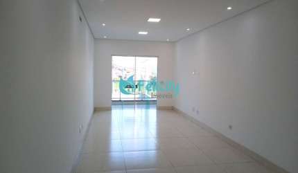 Sobrado NOVO com 3 suítes, 3 vagas, 210m2 na Vila Mangalot